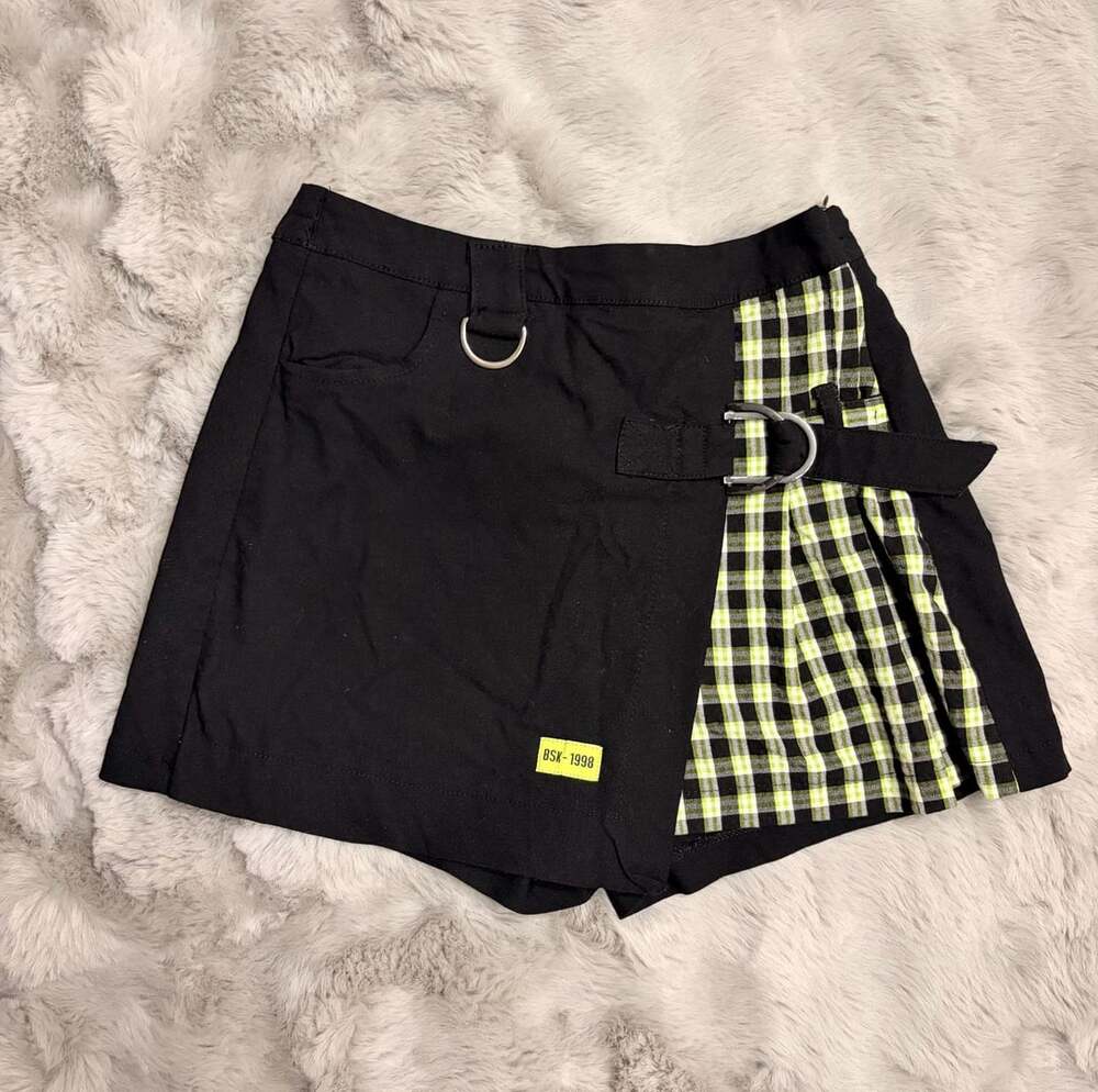 Bershka Skort Size EUR 36 Black Green Plaid Ring Y2K Punk